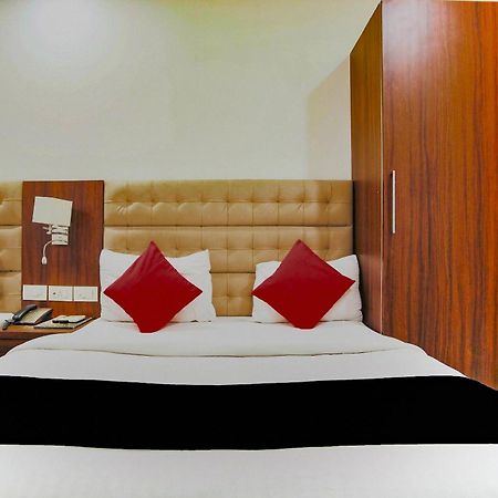 Collection O The Kailash Dev Hotel New Delhi Exterior photo